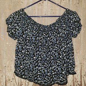 Floral crop top. Off the shoulders.